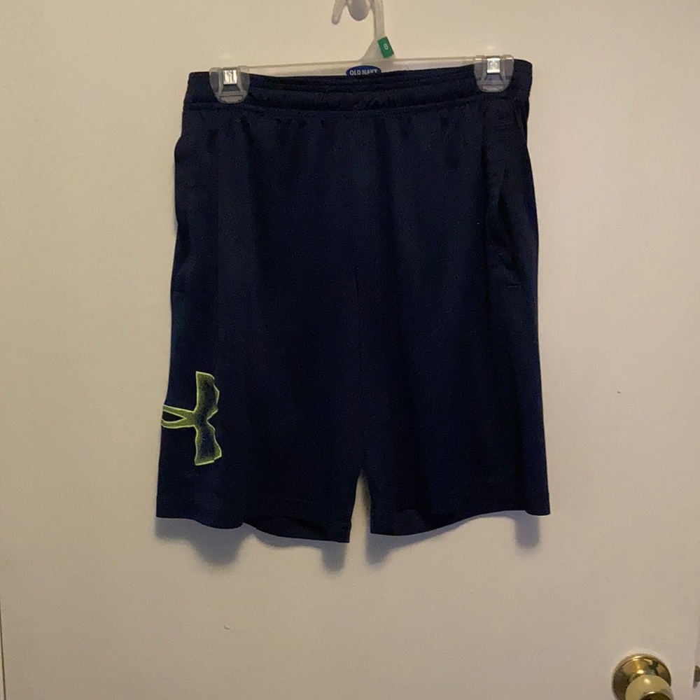 Men’s small shorts heat gear